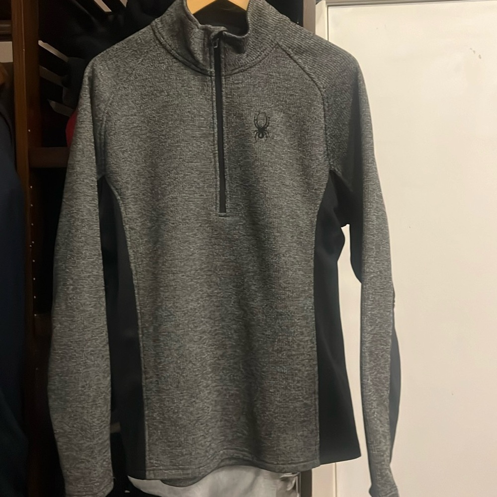 Men’s Spyder quarter zip jacket.